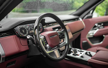 Land Rover Range Rover IV рестайлинг, 2022 год, 17 600 000 рублей, 10 фотография