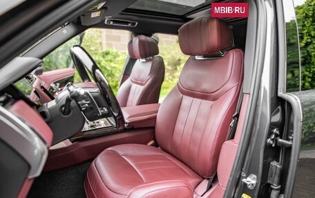 Land Rover Range Rover IV рестайлинг, 2022 год, 17 600 000 рублей, 8 фотография