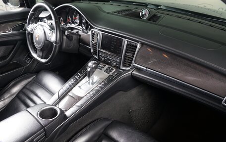 Porsche Panamera II рестайлинг, 2011 год, 2 850 000 рублей, 20 фотография