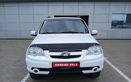 Chevrolet Niva I рестайлинг, 2017 год, 700 000 рублей, 1 фотография