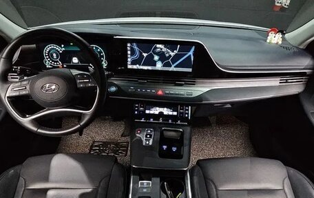 Hyundai Grandeur, 2022 год, 2 533 000 рублей, 5 фотография