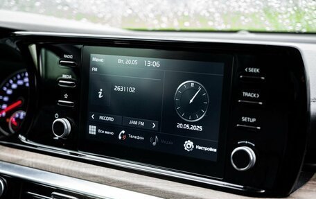 KIA K5, 2020 год, 2 800 000 рублей, 20 фотография