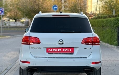 Volkswagen Touareg III, 2013 год, 2 445 000 рублей, 4 фотография
