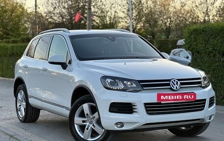 Volkswagen Touareg III, 2013 год, 2 445 000 рублей, 7 фотография
