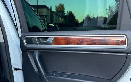 Volkswagen Touareg III, 2013 год, 2 445 000 рублей, 28 фотография