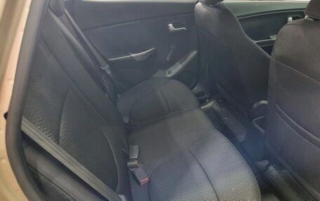 KIA Rio III рестайлинг, 2012 год, 610 000 рублей, 10 фотография