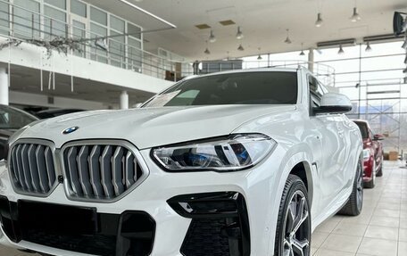 BMW X6, 2023 год, 11 000 000 рублей, 13 фотография