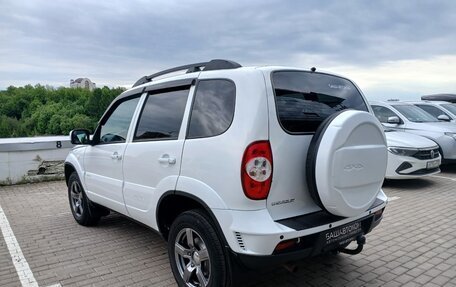 Chevrolet Niva I рестайлинг, 2017 год, 700 000 рублей, 6 фотография