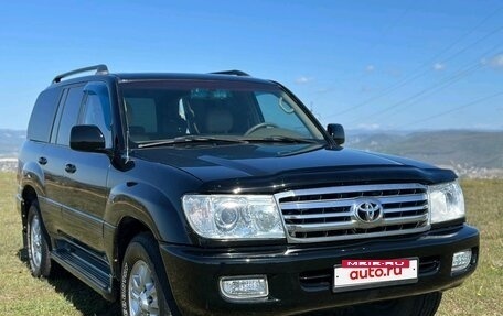 Toyota Land Cruiser 100 рестайлинг 2, 2002 год, 1 700 000 рублей, 2 фотография
