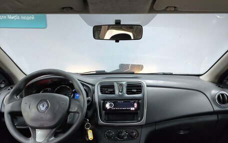 Renault Logan II, 2016 год, 626 000 рублей, 10 фотография