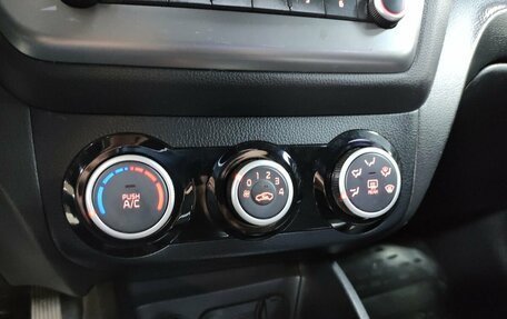 KIA Rio III рестайлинг, 2017 год, 1 312 000 рублей, 15 фотография