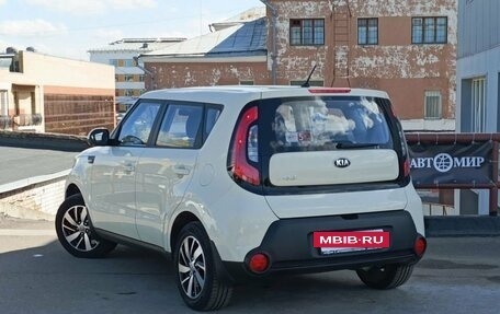KIA Soul II рестайлинг, 2016 год, 1 580 000 рублей, 7 фотография
