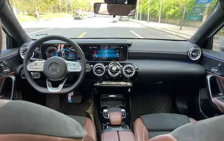 Mercedes-Benz A-Класс, 2021 год, 1 700 000 рублей, 5 фотография