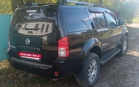 Nissan Pathfinder, 2007 год, 1 050 000 рублей, 10 фотография