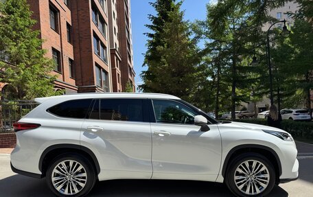 Toyota Highlander, 2025 год, 5 370 000 рублей, 6 фотография