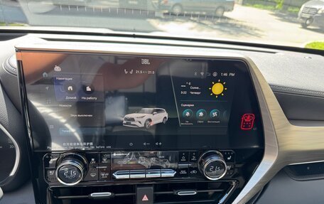 Toyota Highlander, 2025 год, 5 370 000 рублей, 20 фотография