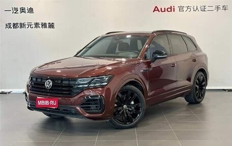 Volkswagen Touareg III, 2022 год, 5 600 000 рублей, 1 фотография