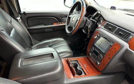 Chevrolet Tahoe III, 2008 год, 1 250 000 рублей, 13 фотография