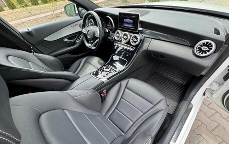 Mercedes-Benz C-Класс, 2017 год, 1 940 000 рублей, 35 фотография