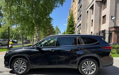 Toyota Highlander, 2025 год, 5 390 000 рублей, 3 фотография