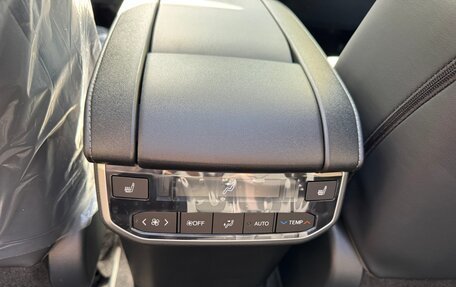 Toyota Highlander, 2025 год, 5 390 000 рублей, 14 фотография