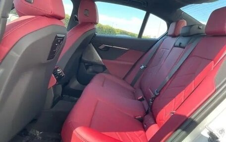 BMW 5 серия, 2025 год, 10 390 000 рублей, 17 фотография