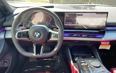 BMW 5 серия, 2025 год, 10 390 000 рублей, 13 фотография