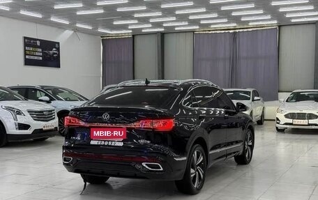 Volkswagen Tiguan II, 2022 год, 2 518 000 рублей, 3 фотография