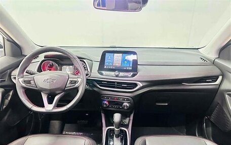 Chevrolet Tracker, 2021 год, 1 410 000 рублей, 7 фотография