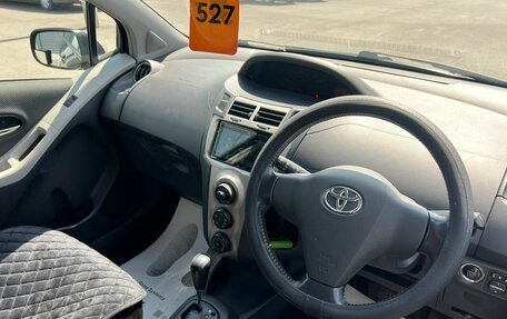 Toyota Vitz, 2010 год, 649 999 рублей, 11 фотография
