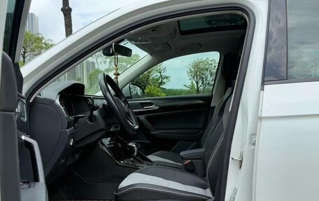 Volkswagen Tiguan II, 2020 год, 2 100 900 рублей, 12 фотография