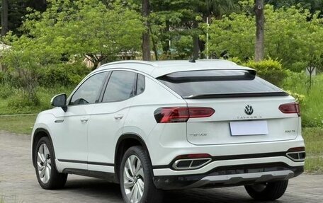 Volkswagen Tiguan II, 2020 год, 2 100 900 рублей, 7 фотография