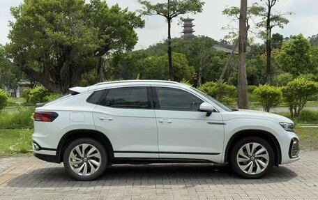 Volkswagen Tiguan II, 2020 год, 2 100 900 рублей, 4 фотография