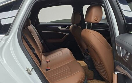 Audi A6, 2023 год, 4 800 006 рублей, 9 фотография