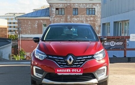 Renault Kaptur I рестайлинг, 2021 год, 1 780 000 рублей, 2 фотография