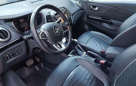 Renault Kaptur I рестайлинг, 2021 год, 1 780 000 рублей, 9 фотография