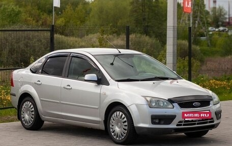 Ford Focus II рестайлинг, 2005 год, 410 000 рублей, 3 фотография