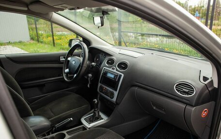 Ford Focus II рестайлинг, 2005 год, 410 000 рублей, 20 фотография