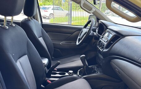 Mitsubishi L200 IV рестайлинг, 2017 год, 1 879 000 рублей, 11 фотография