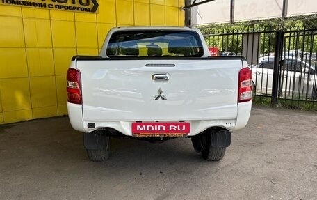 Mitsubishi L200 IV рестайлинг, 2017 год, 1 879 000 рублей, 8 фотография