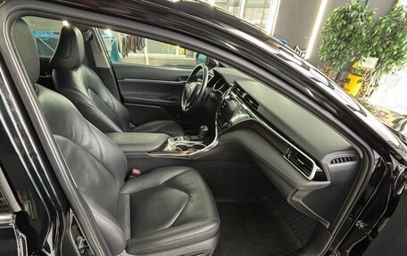 Toyota Camry, 2020 год, 3 500 000 рублей, 4 фотография