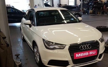 Audi A1, 2011 год, 908 000 рублей, 2 фотография