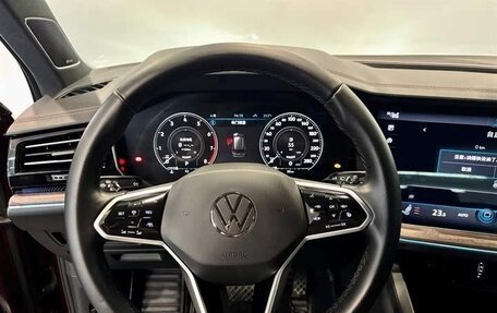 Volkswagen Touareg III, 2022 год, 5 600 000 рублей, 9 фотография