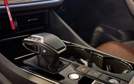 Volkswagen Touareg III, 2022 год, 5 600 000 рублей, 10 фотография