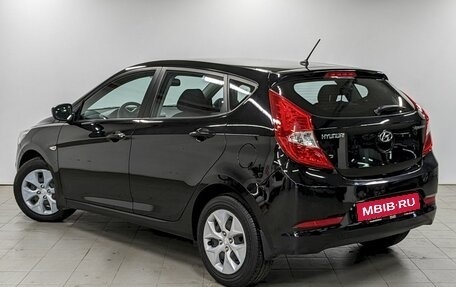 Hyundai Solaris II рестайлинг, 2015 год, 1 090 000 рублей, 7 фотография