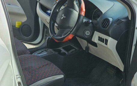 Mitsubishi Mirage VI рестайлинг, 2013 год, 575 000 рублей, 2 фотография