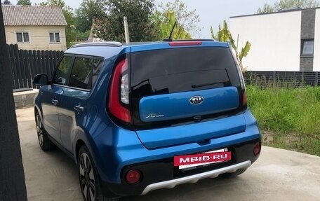 KIA Soul II рестайлинг, 2018 год, 1 780 000 рублей, 2 фотография