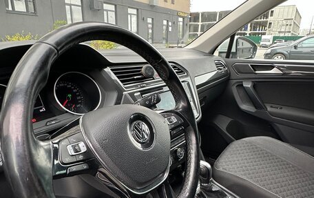 Volkswagen Tiguan II, 2017 год, 2 800 000 рублей, 11 фотография