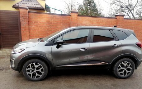 Renault Kaptur I рестайлинг, 2021 год, 2 220 000 рублей, 6 фотография
