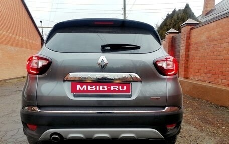 Renault Kaptur I рестайлинг, 2021 год, 2 220 000 рублей, 3 фотография